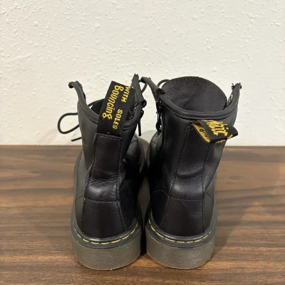 Dr. Martens‎ Delaney Boots Black Leather Zipper US 2 UK 1 Unisex Youth Boy Girl
